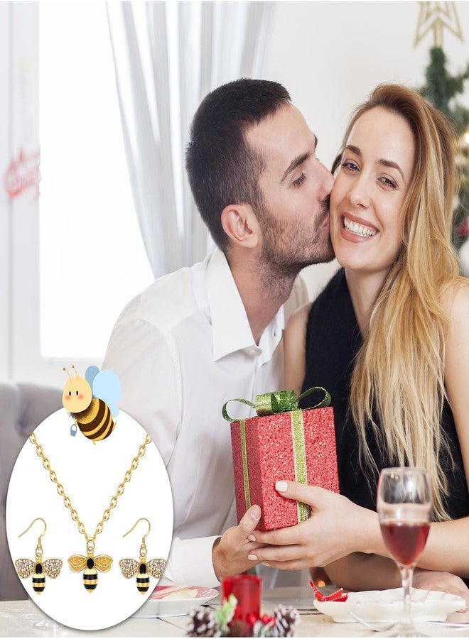 PLwelth Bee Jewelry Set for Women Bee Bumblebee Necklace Honey Bees Drop Earrings for Best Friend Sisters Cute Bees Gold Jewelry Set Statement Jewelrys Gifts for Her Birthday Christmas Graduation - Image 3
